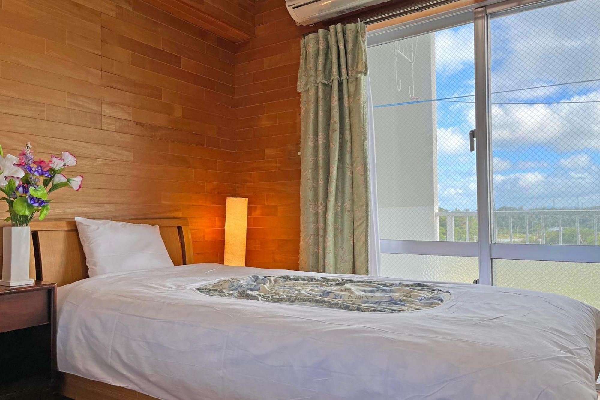 Crystal Inn Онна Экстерьер фото